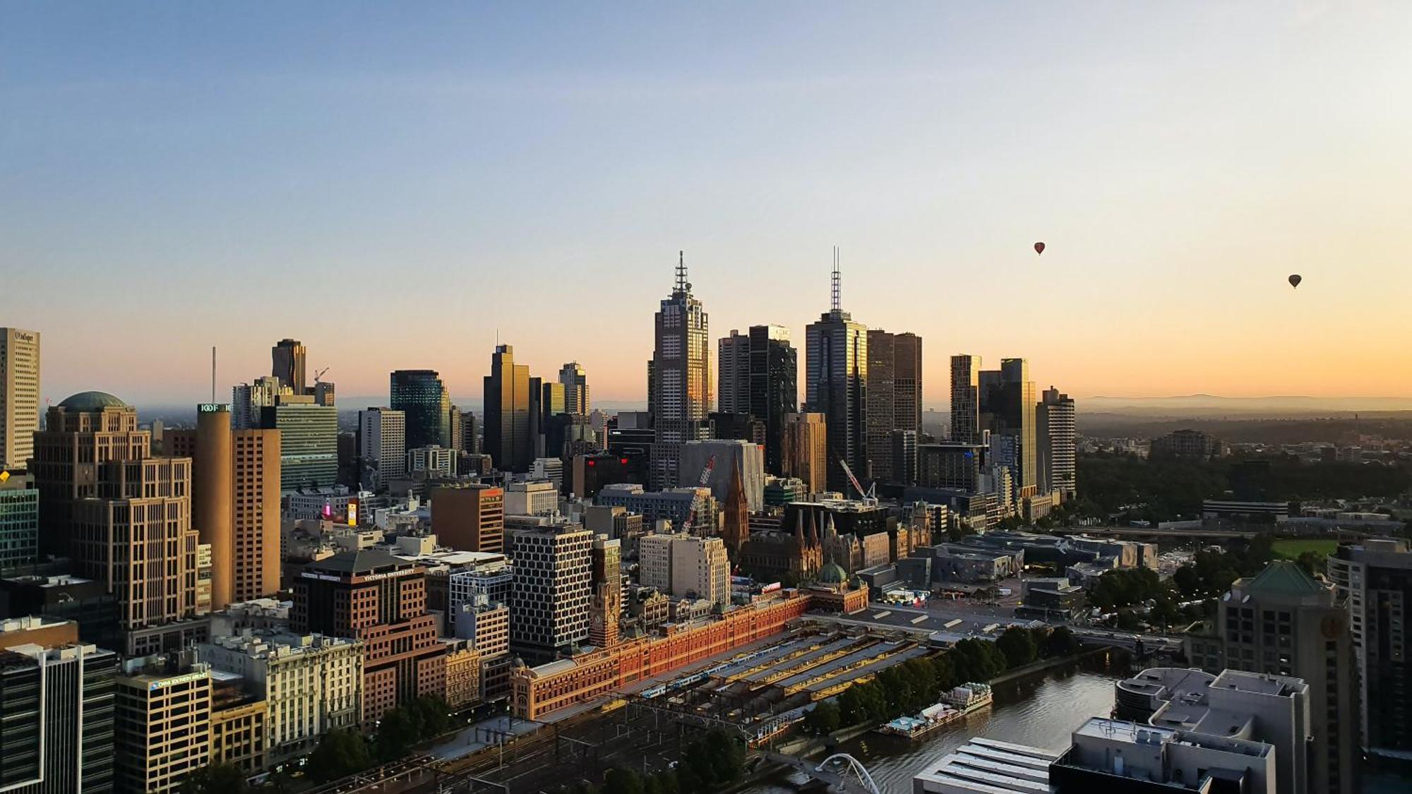 Readyset Apartments At Madison Melbourne Exterior photo